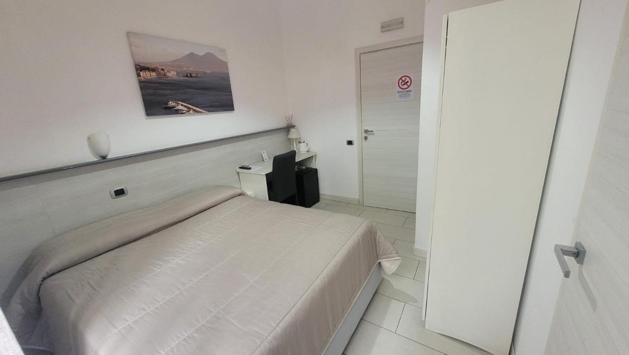 B&B Solimena Napoli Eksteriør bilde
